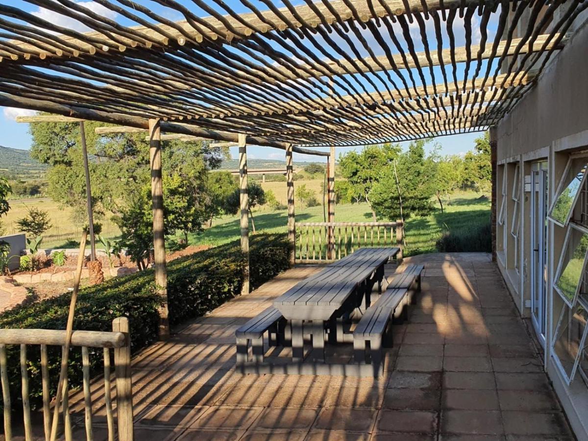 Koi Inn Hartbeespoort Buitenkant foto