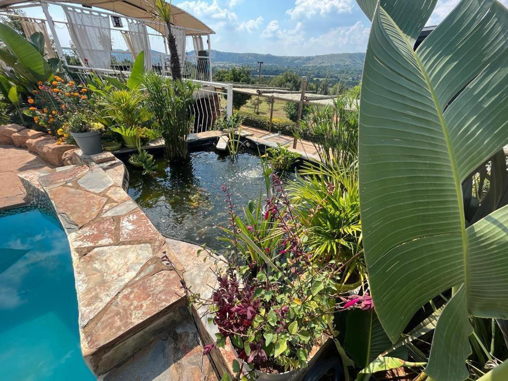 Koi Inn Hartbeespoort Buitenkant foto