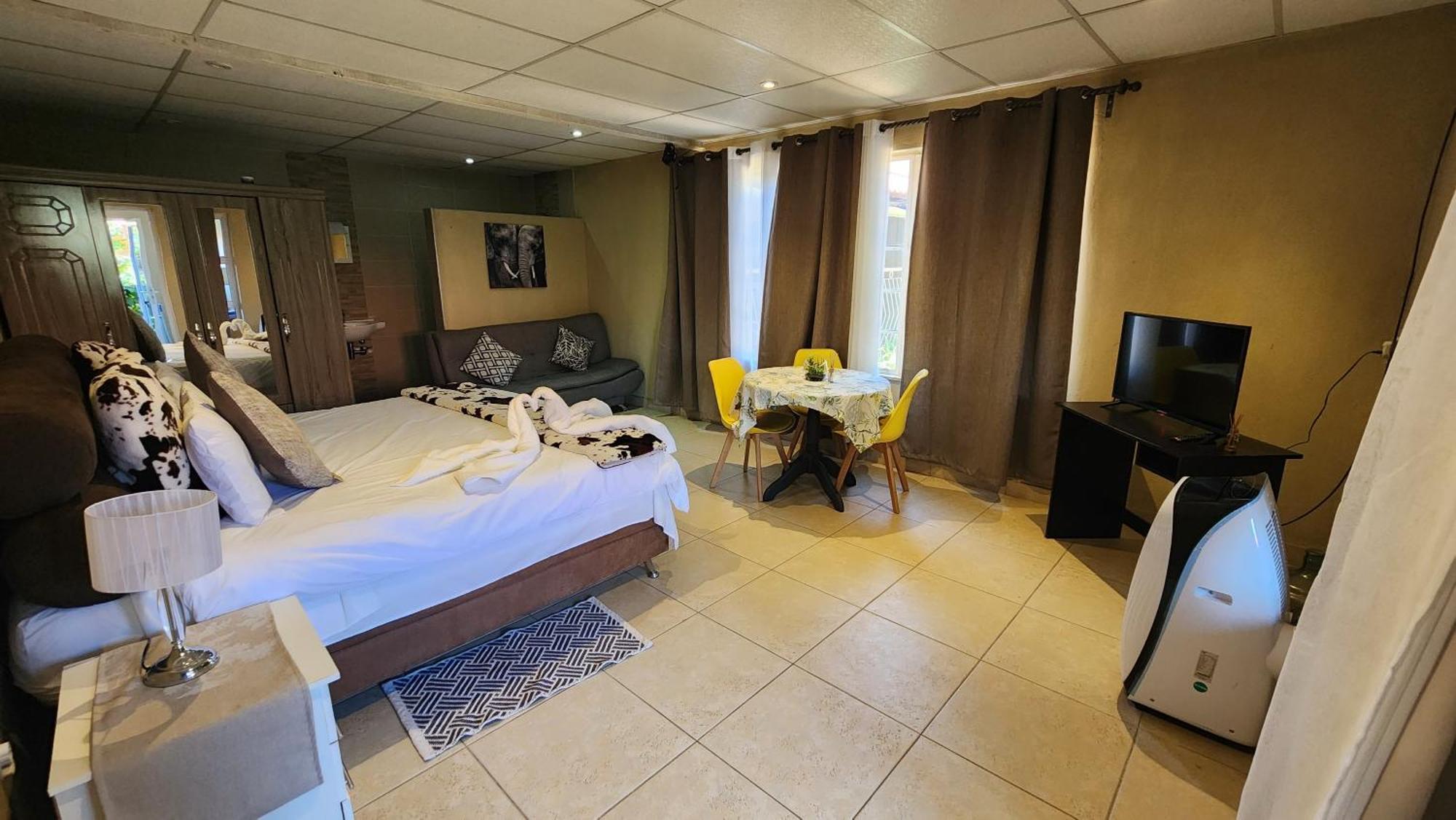 Koi Inn Hartbeespoort Buitenkant foto