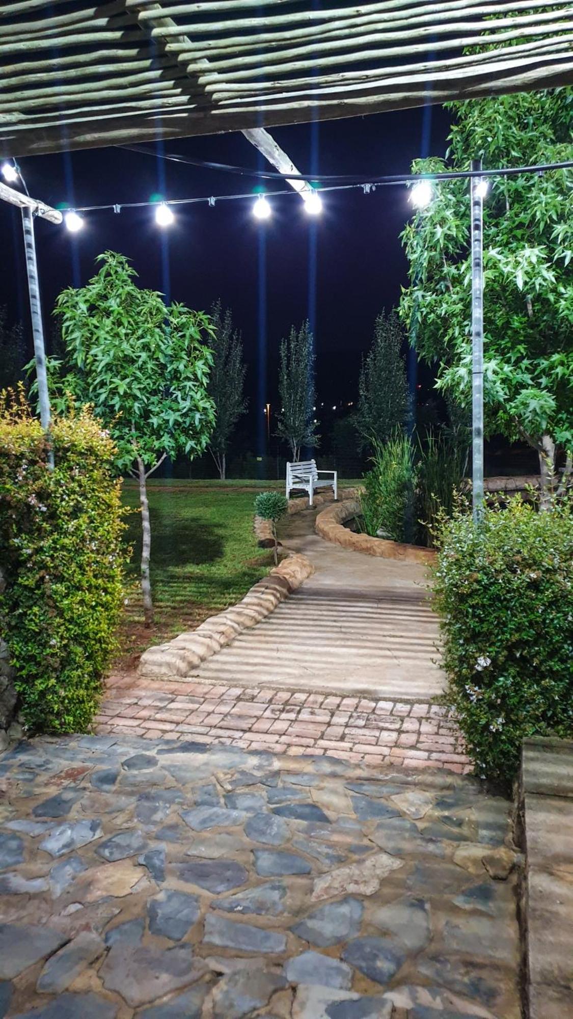 Koi Inn Hartbeespoort Buitenkant foto