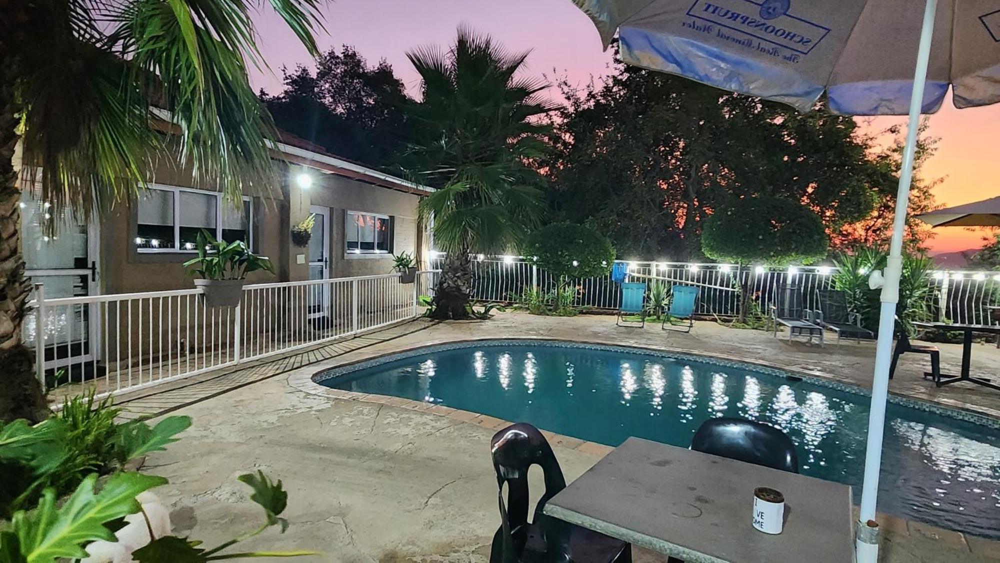 Koi Inn Hartbeespoort Buitenkant foto